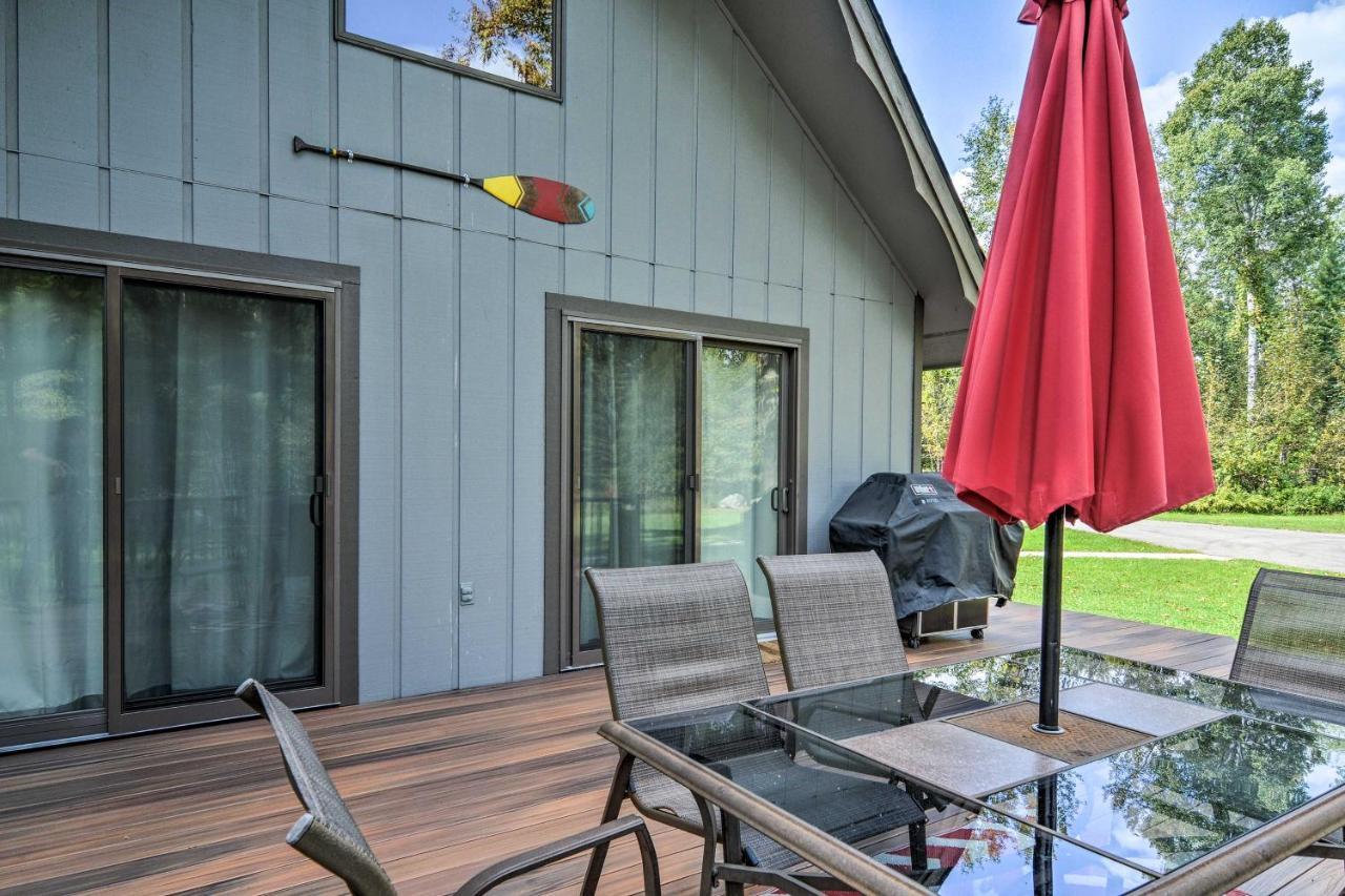 Riverfront Traverse City Cabin Fish, Kayak And Tube Esterno foto